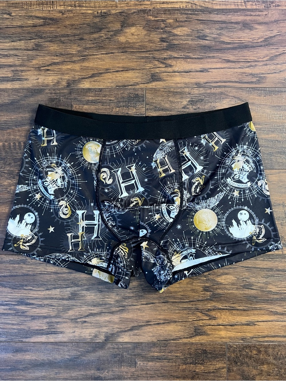 Men's Black & Gold Patterned Boxer Briefs